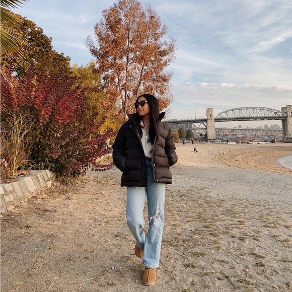 Levi’s Ribcage Straight Jeans - Picture 2 of 7